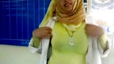 تحصل امرأة سمراء على انتصاب أسود كبير موقع سكس مدبلج عربي في العضو التناسلي النسوي لها